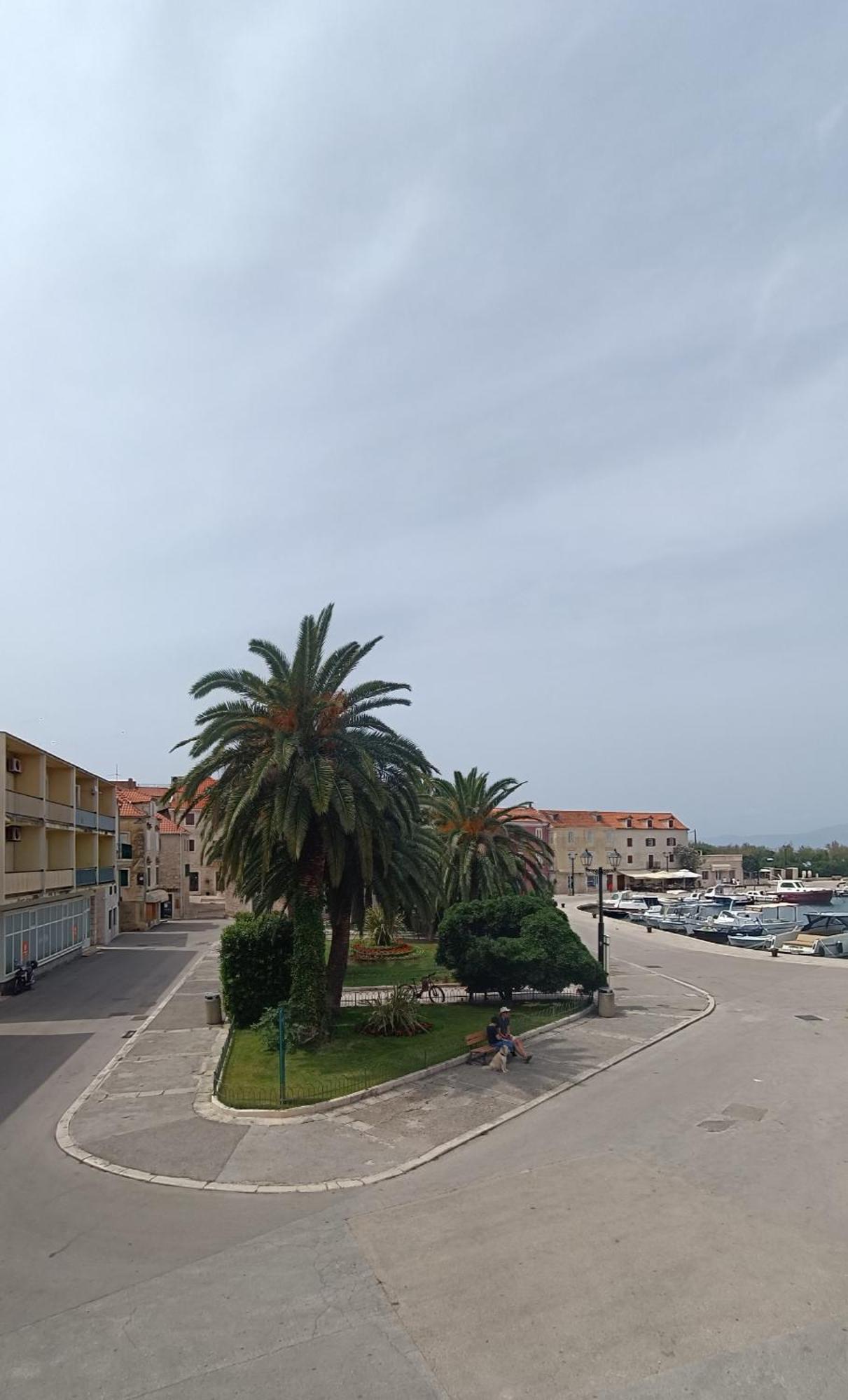 Apartamento Sophos Supetar Exterior foto