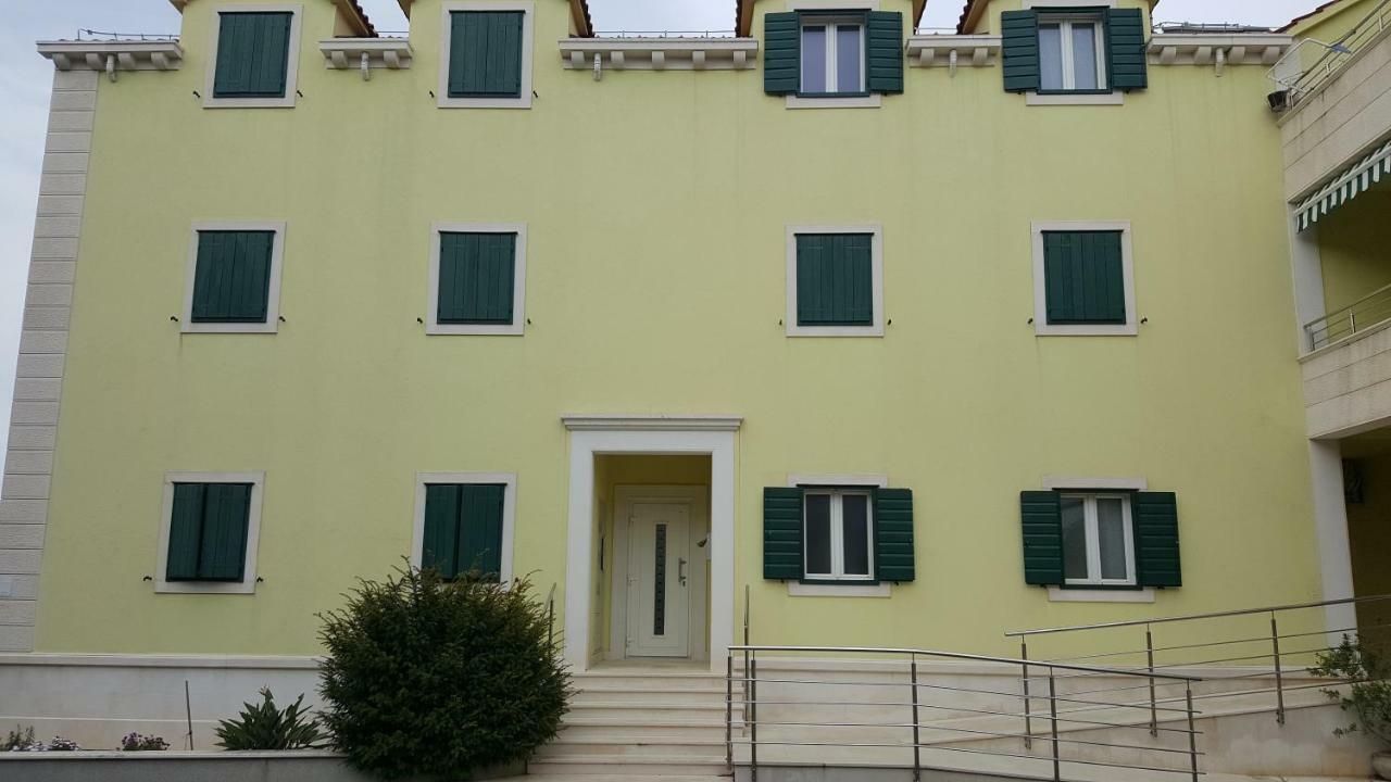 Apartamento Sophos Supetar Exterior foto